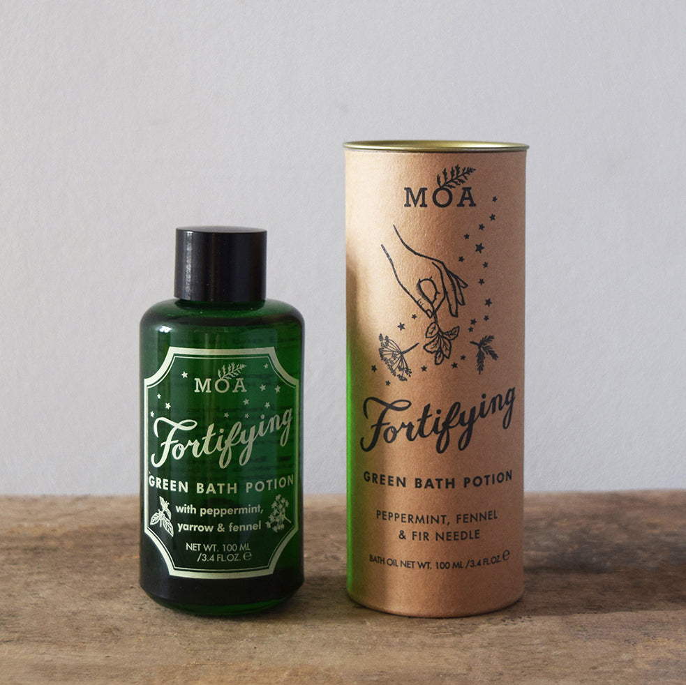 De-stress your mind and relax with this Revitalising and Fortifying Green Bath Potion by Magic Organic Apothecary (MOA London), which is 100% natural and contains organic essential oils.
