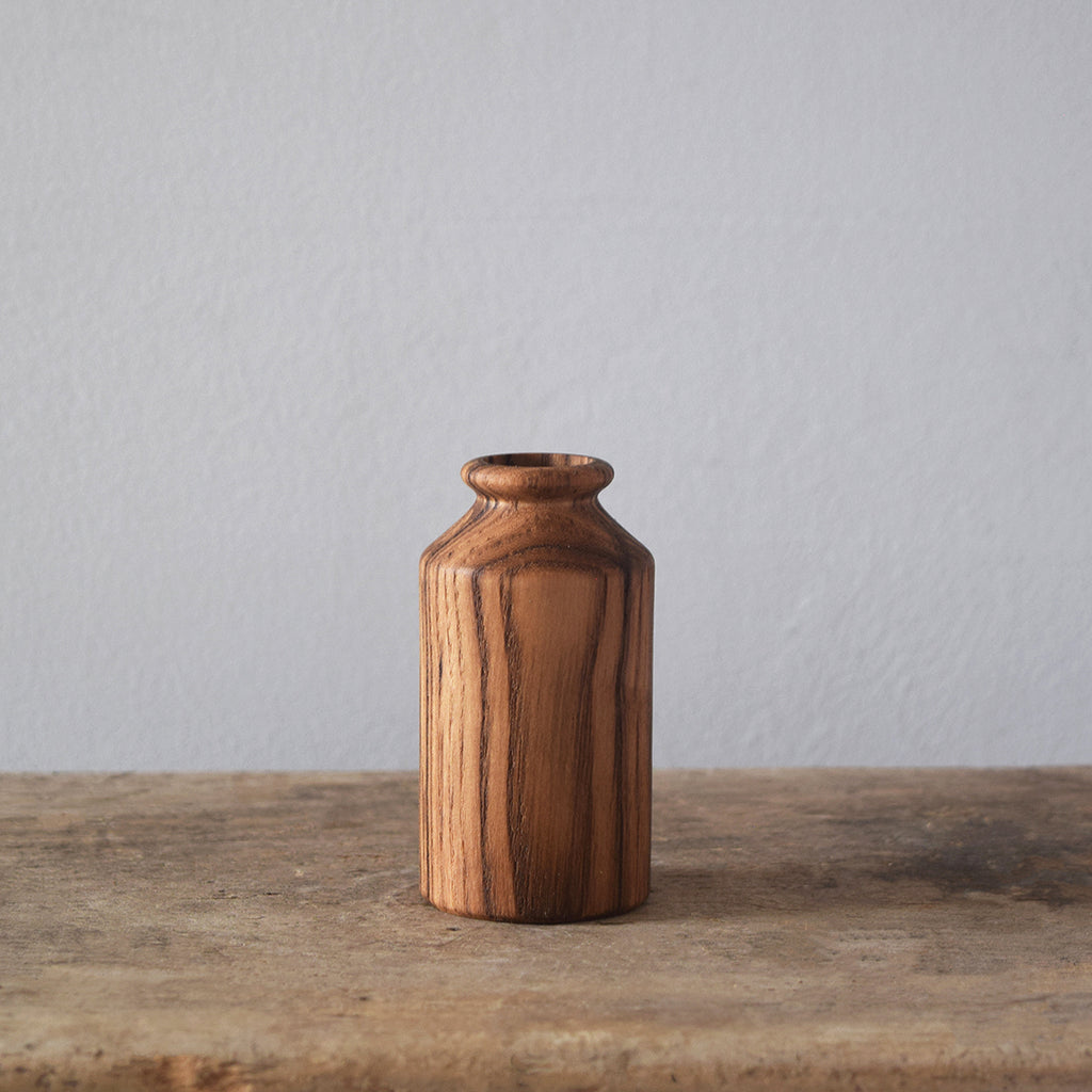 Handcrafted Wooden Vase by Selwyn House. Each Wooden Dry Bud Vase is individually hand-turned from sustainably-sourced offcuts and varying woods. Free gift wrapping and shipped using eco-friendly packaging.